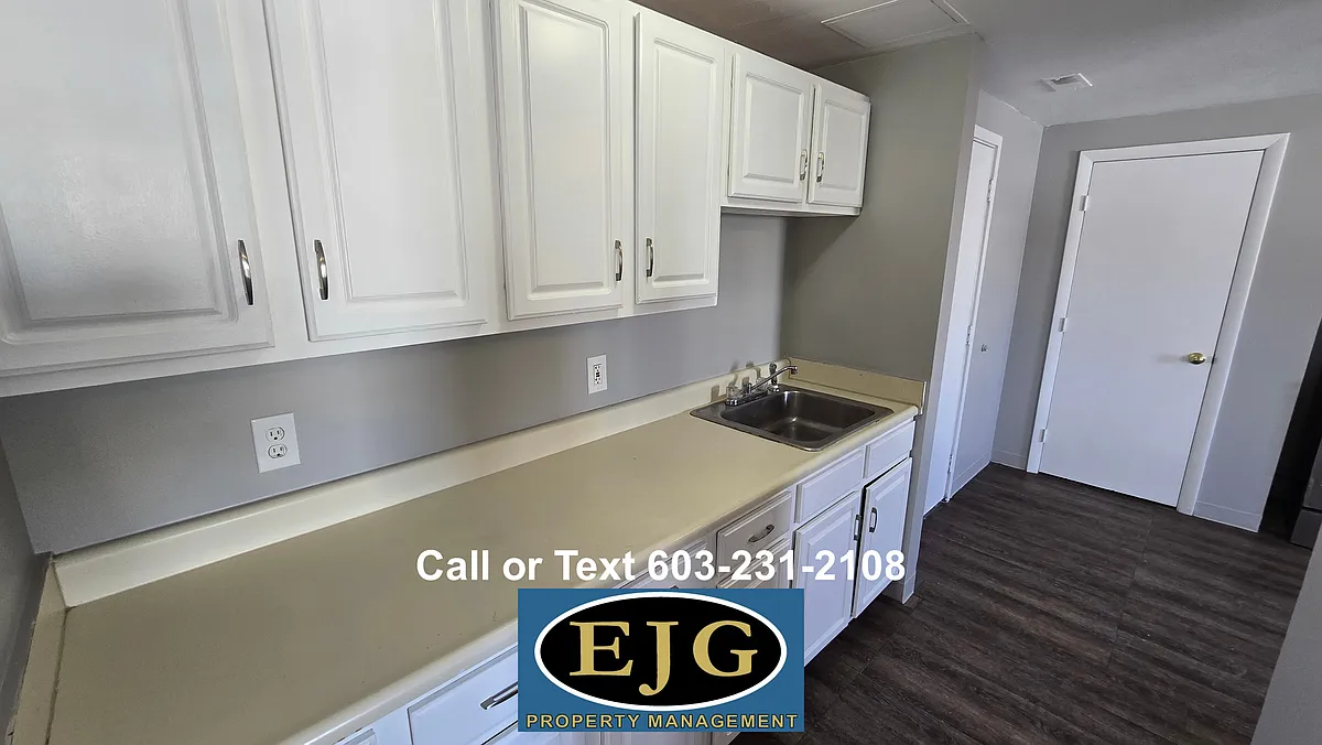 Building Photo - 26 Ledge St #26B
