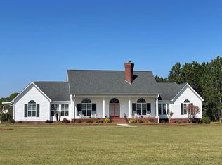 521 Ten Mile Rd, Fitzgerald, GA 31750