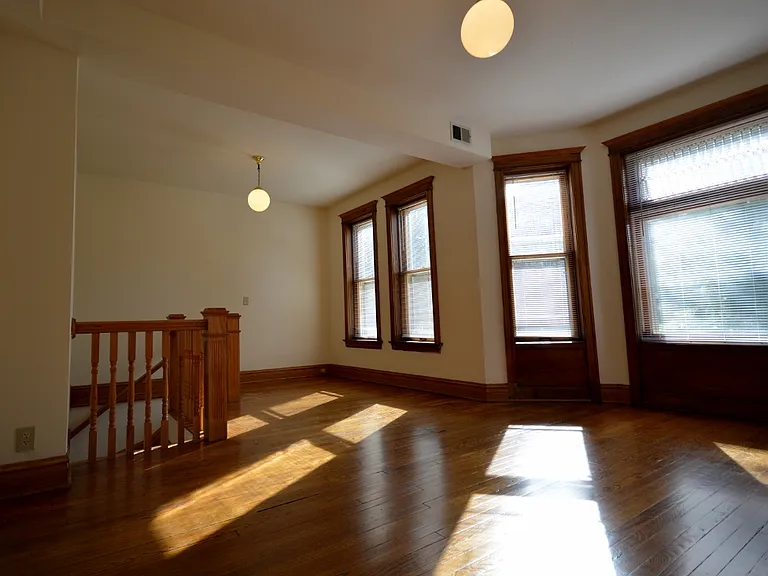 848 W Waveland Ave #1 — Photo 2