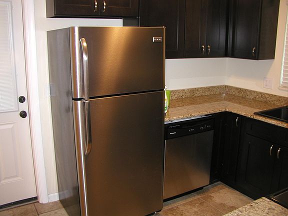4th image of 5909 N Kenneth Ave
