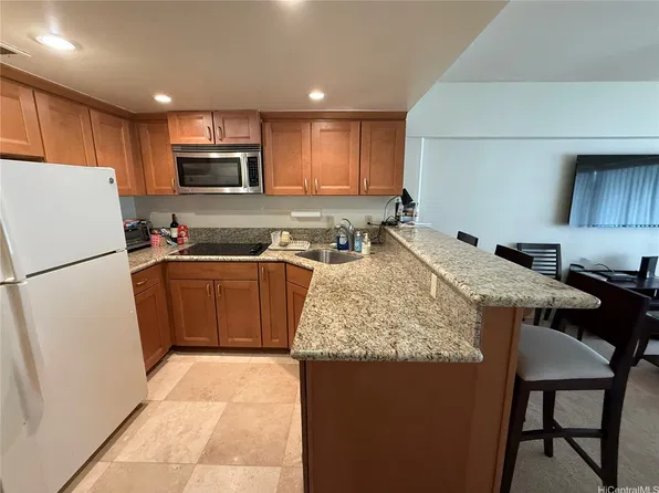 1777 Ala Moana Blvd APT 1319, Honolulu, HI 96815