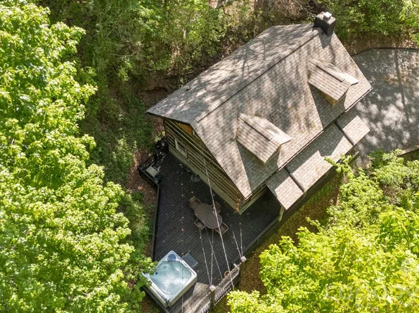 155 Spivey Mountain Rd, Asheville, NC 28806