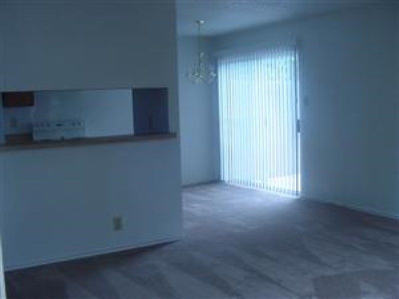 1st image of 5208 Meadow Fld