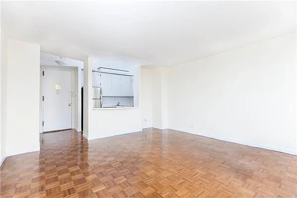 Rented by Mirador Real Estate | media 34