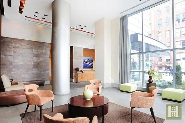 Rented by Halstead Real Estate | media 8