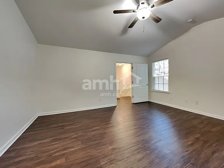 37 Sand Live Oak Dr — Photo 12