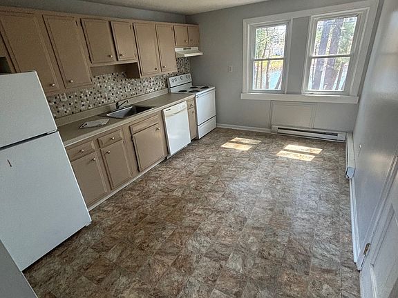 2nd image of 21 Folly Mill Ter Unit 6C