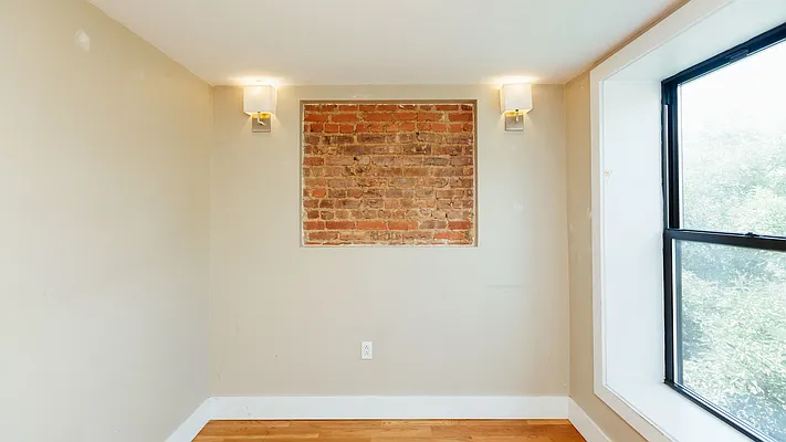 Rented by Nooklyn NYC LLC | media 5