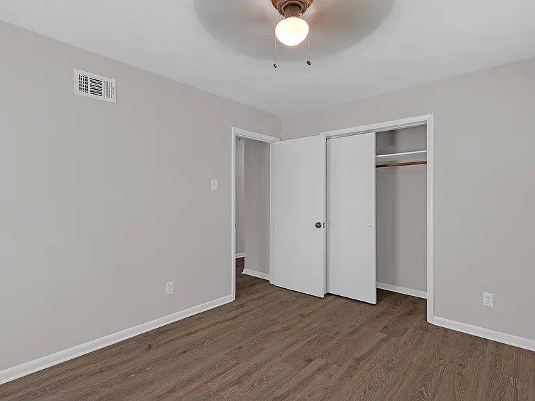 3129 Given Ave — Photo 10