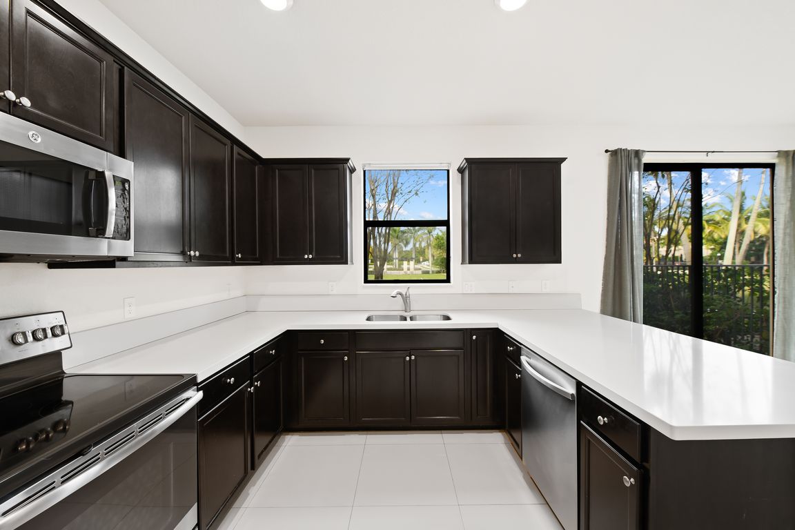 next background image