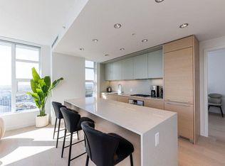 1289 Hornby St #370X, Vancouver, BC V6Z0G7