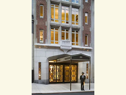 Rented by Mercedes Berk | media 43