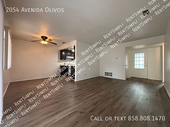 3rd image of 2054 Avenida Olivos