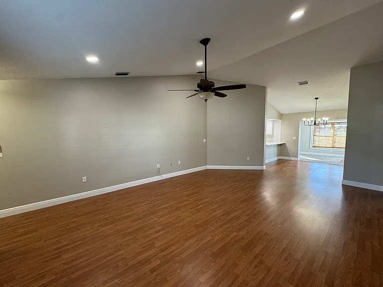 5519 Cynthia Ln — Photo 6