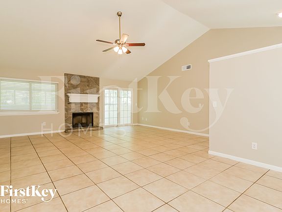 5th image of 3919 Summer Pines Dr
