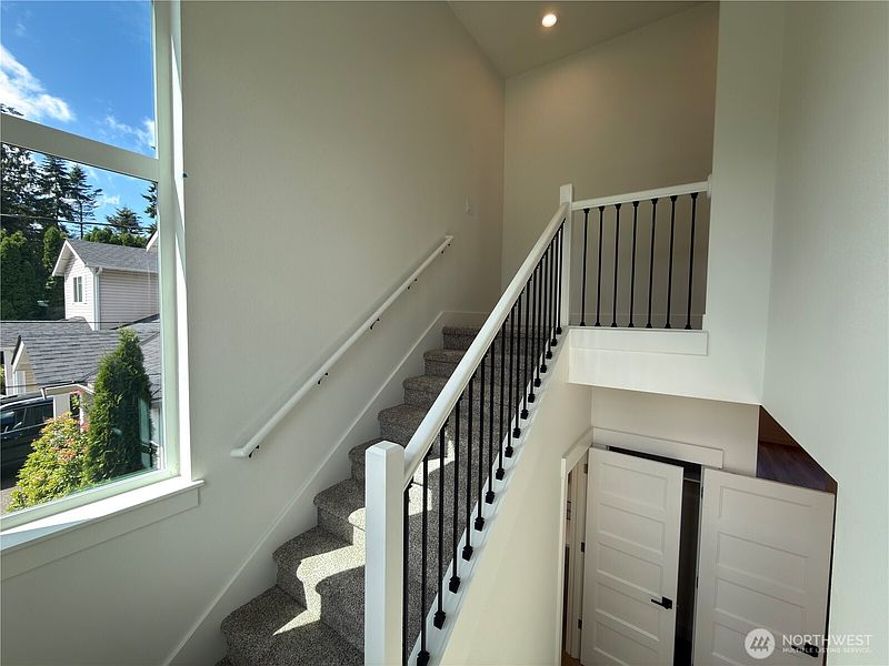 2nd image of 10528 13th Avenue W #B