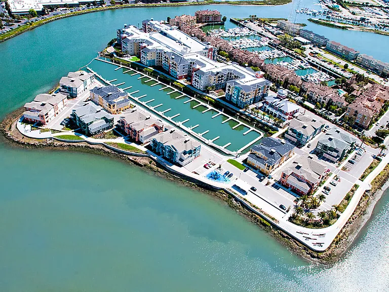 Welcome to Blu Harbor by Windsor