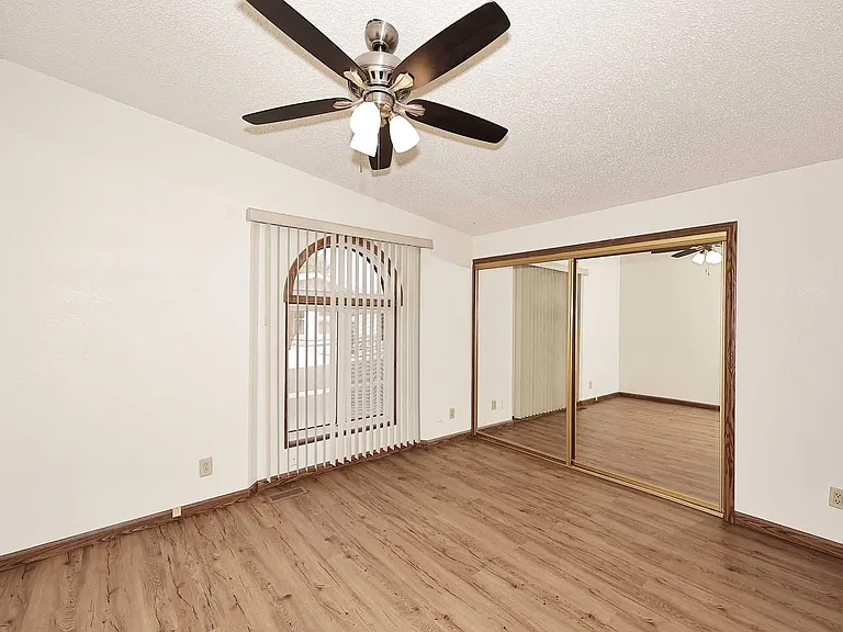 6249 S Pinehurst Dr — Photo 13