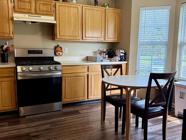 7 Jill Ct — Photo 3