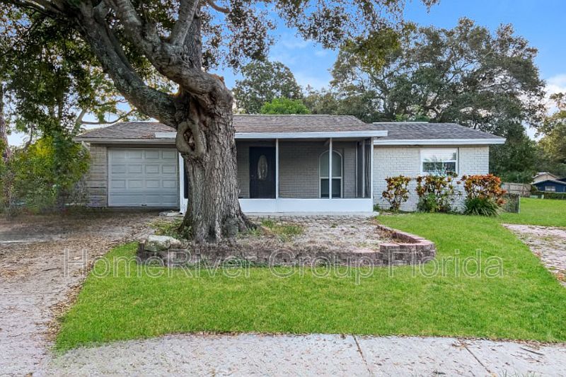 1st image of 1201 Kingswood Dr