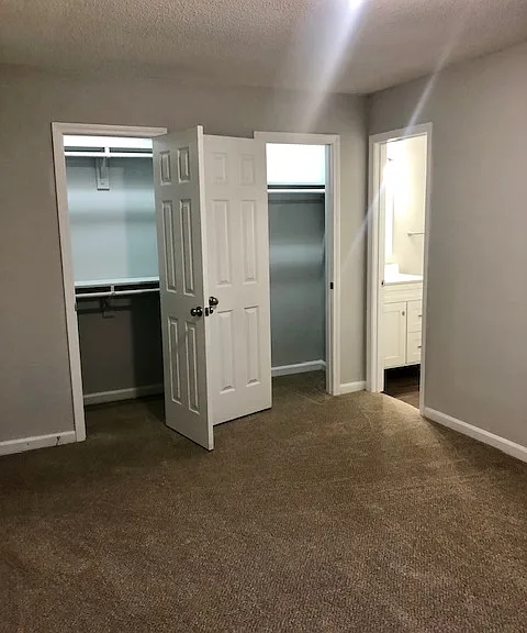 140 Pineland Cir #140 — Photo 8