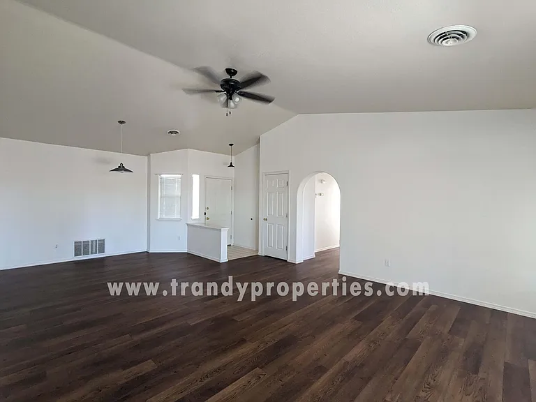 4501 Atlantic St — Photo 5