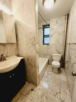 Rented by R New York | media 13