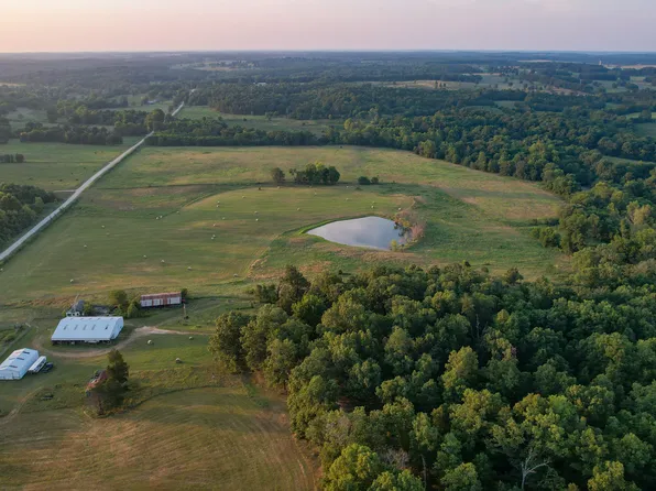 12428 County Road 8390, West Plains, MO 65775