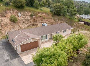 34122 Powerhouse Rd, Auberry, CA 93602