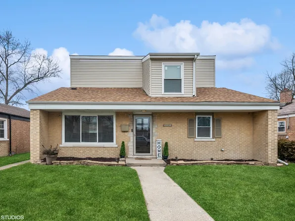 12628 S Elizabeth St, Calumet Park, IL 60827