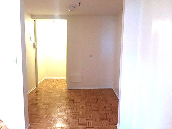 5th image of 14 W 29th St APT 410
