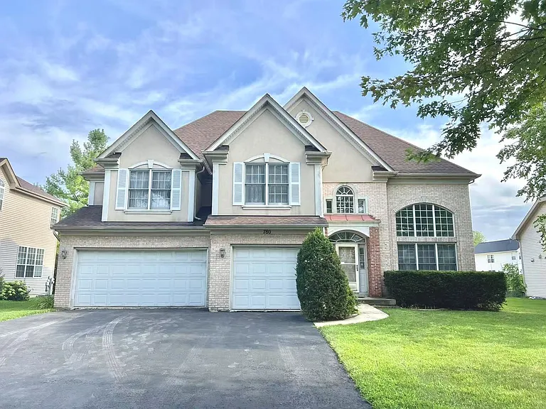 780 Sigmund Rd — Photo 1