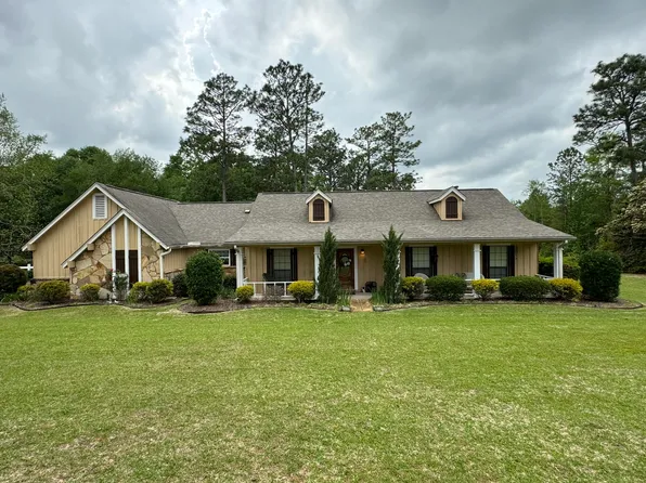 33 Stonefield Dr, Purvis, MS 39475