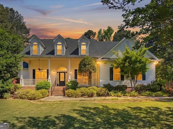 58 Legend Dr, Villa Rica, GA 30180