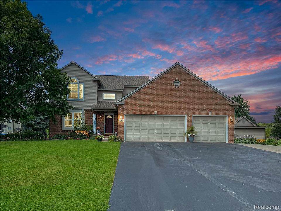 1st image of 12369 Orchard Wood Dr