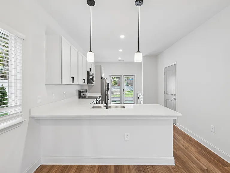 Elevate Riverview — Photo 13