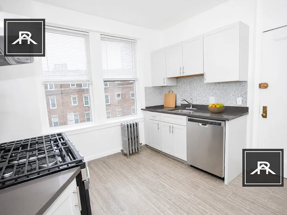 2029 Commonwealth Ave #16