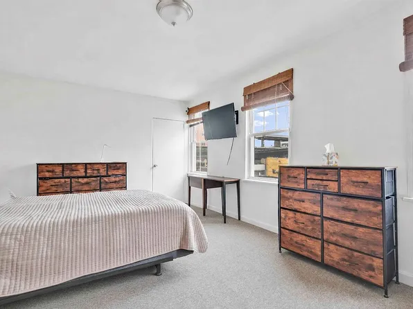 152 Miller Ave #1, Brooklyn, NY 11207