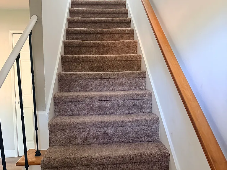 1017 Lafayette Ct — Photo 5