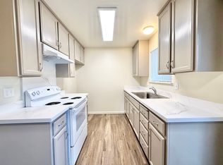 470 S Lynette Pl, Manteca, CA 95337