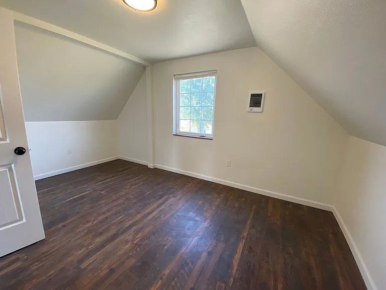 9984 NE Road 23 — Photo 10