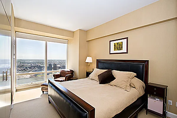 Sold by Trump International Realty | media 11