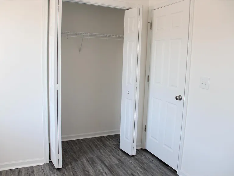 1306 Jessica St — Photo 16