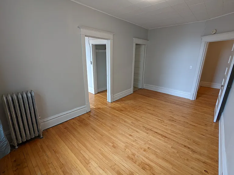 280 River Ave — Photo 15