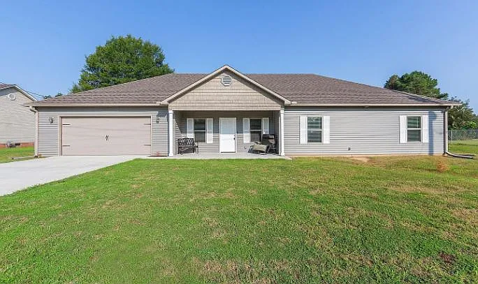 177 Charles Latham Dr