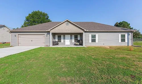 177 Charles Latham Dr Photo 1