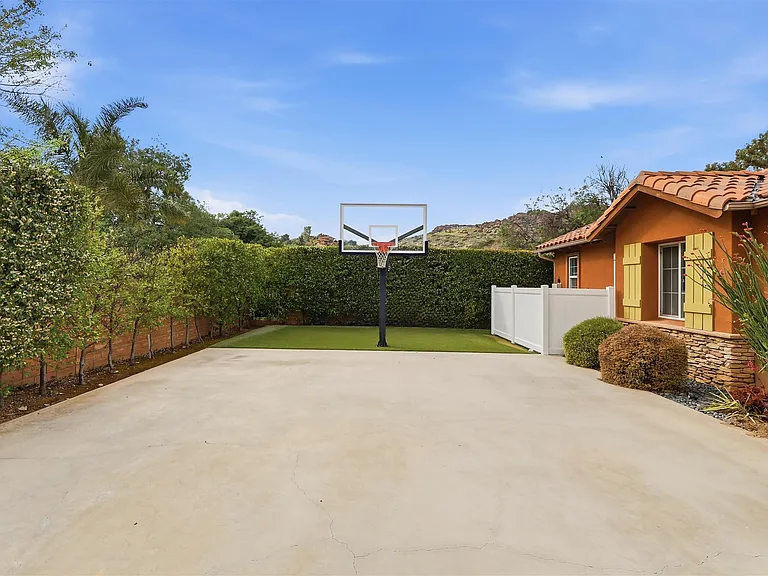 9651 Sagebrush Ave — Photo 45