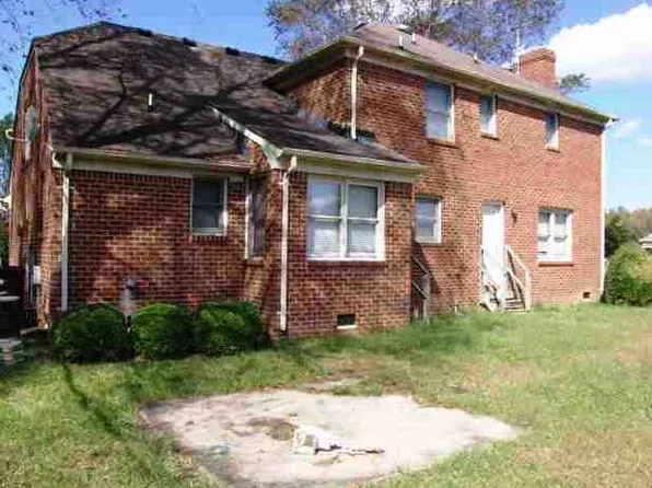 3733 Campbell Rd, Chesapeake, VA 23322