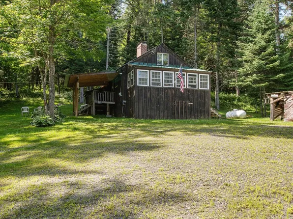 137 Back Lake Road, Pittsburg, NH 03592