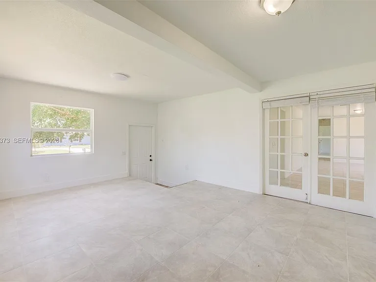3327 Sapphire Rd — Photo 25